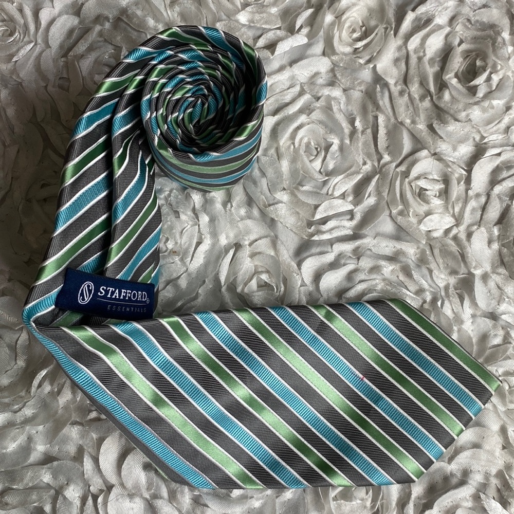 3/$30 new Stafford mens‎ silk striped tie